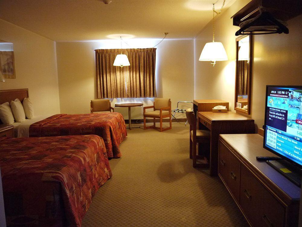 Newmarket Inn Экстерьер фото