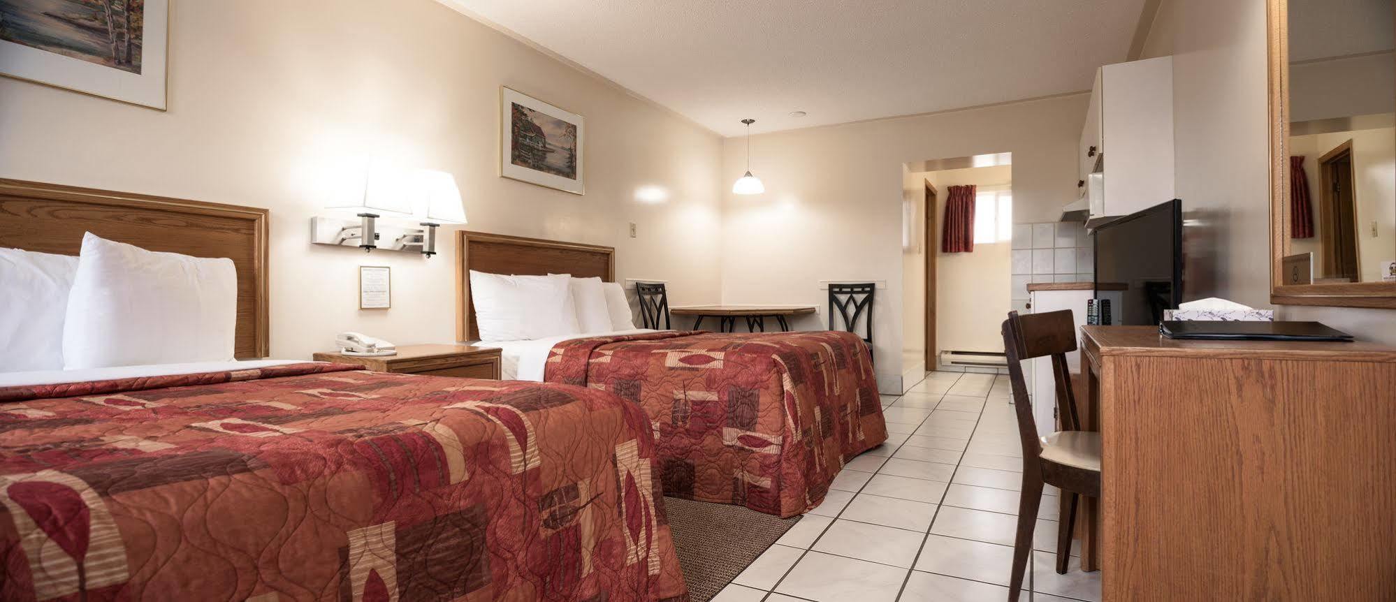 Newmarket Inn Экстерьер фото